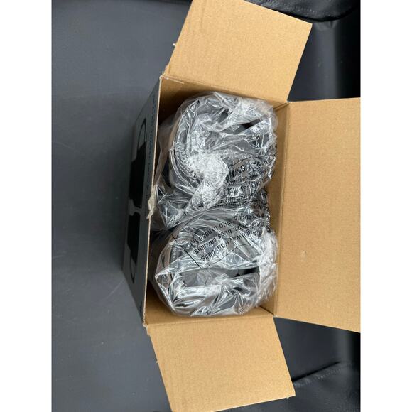 Sharper Image Travel Mugs - new in package - Picture 3 of 5